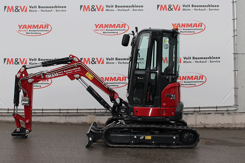 Seitenansicht des Yanmar VIO 26-6 Nullheck-Minibaggers mit M&V Lock zur Miete in Stuttgart – kompakte Bauweise und schneller Werkzeugwechsel für flexible Einsätze auf innerstädtischen Baustellen
