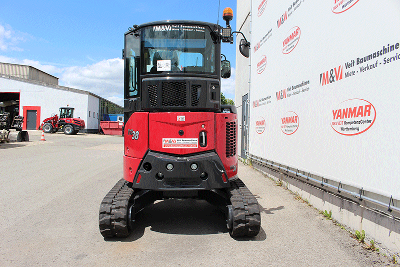 Yanmar Vio 38-7 Nullheckbagger in der Heckansicht