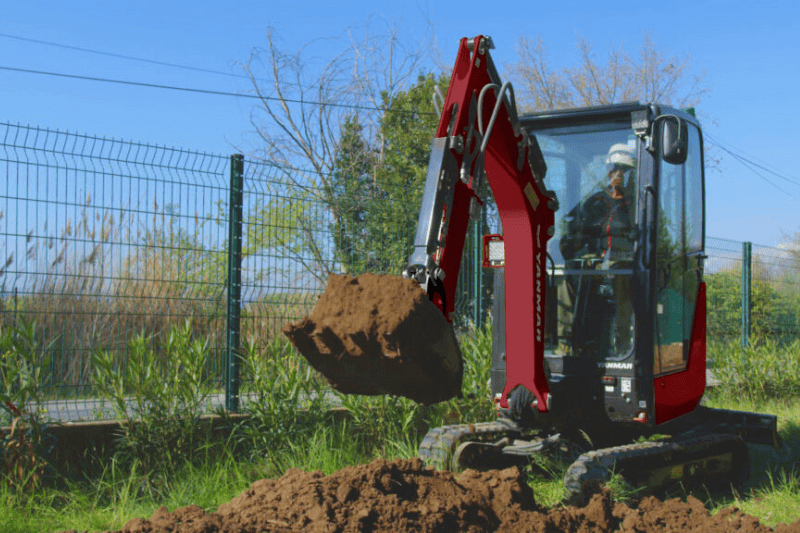 Baggern mit dem SV17VT Minibagger von Yanmar