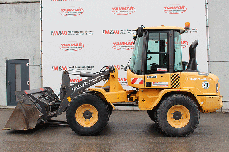 Standardbild des Radladers Volvo L30G